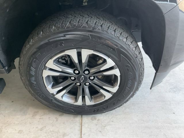 Used 2022 Chevrolet Colorado Z71 w/ Safety Package RWD image 24