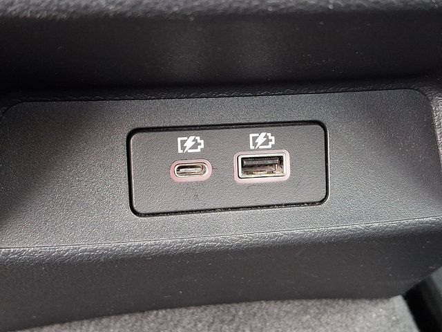 Used 2022 Nissan Altima 2.5 SL FWD image 11