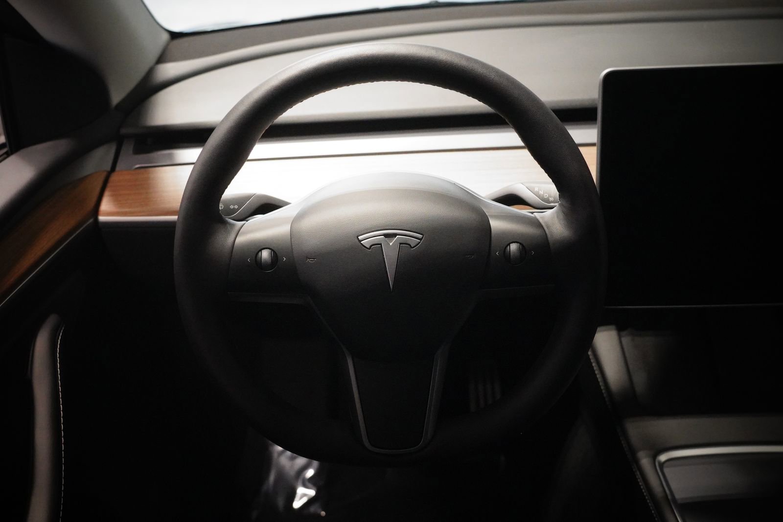 Used 2023 Tesla Model Y Performance AWD/4WD image 15