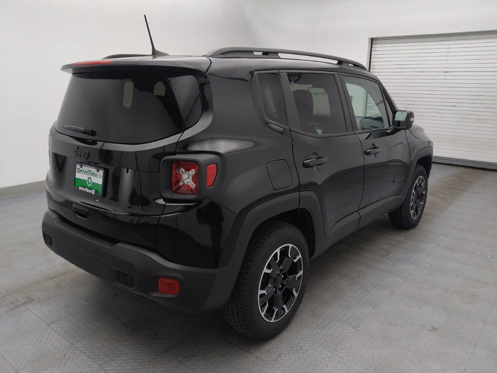 Used 2023 Jeep Renegade Latitude image 9