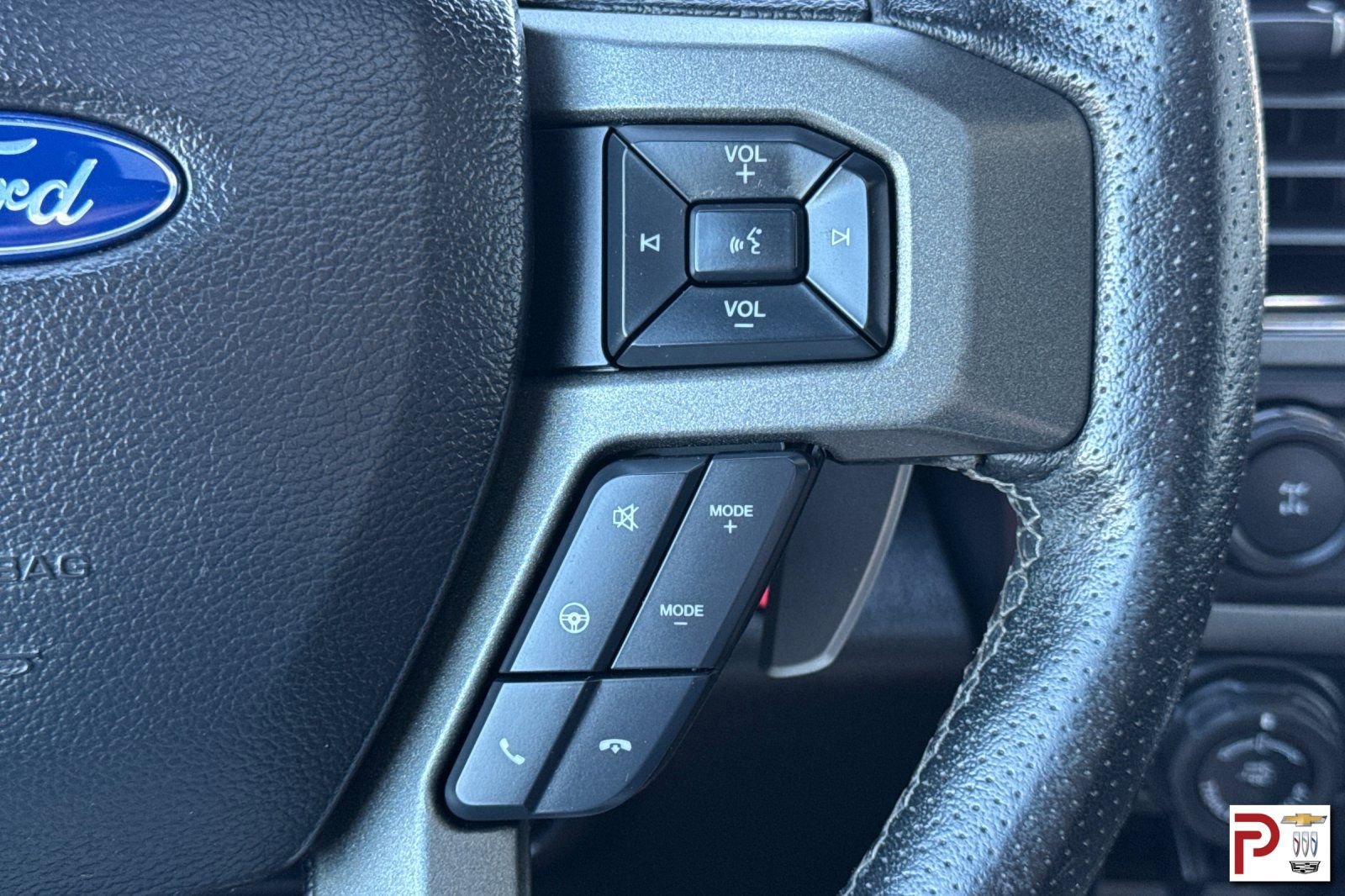 Used 2019 Ford F150 Raptor w/ Equipment Group 802A Luxury AWD/4WD image 28