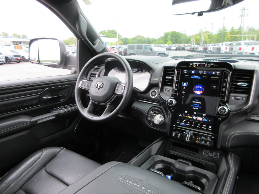 Used 2023 RAM 1500 Limited AWD/4WD image 29