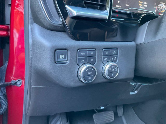 Used 2025 GMC Sierra 2500 SLT w/ SLT Convenience Package AWD/4WD image 9