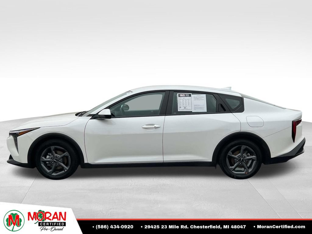 Used 2025 Kia K4 FWD image 2