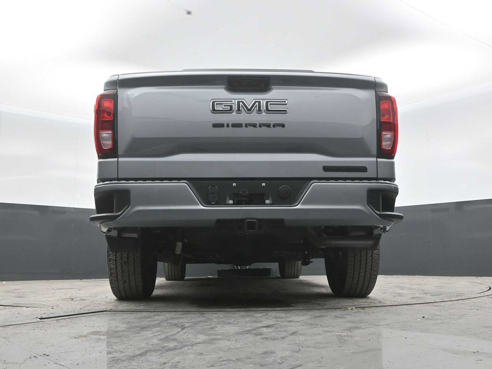 New 2026 GMC Sierra 1500 Elevation w/ LPO, Elevation Black Package AWD/4WD image 46