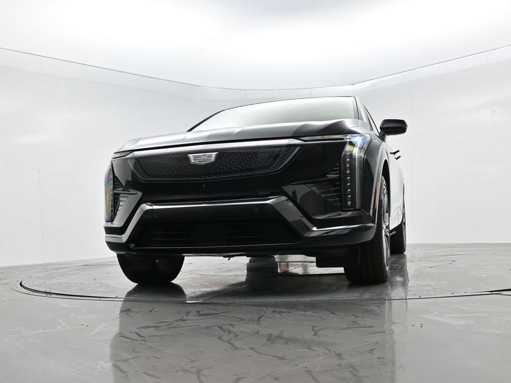 Used 2025 Cadillac Optiq Sport 2 AWD/4WD image 48
