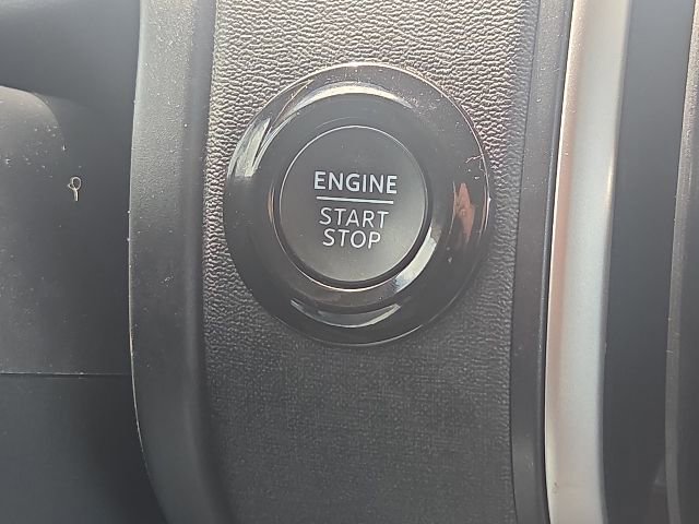 Used 2025 Ford Expedition Max Active AWD/4WD image 44