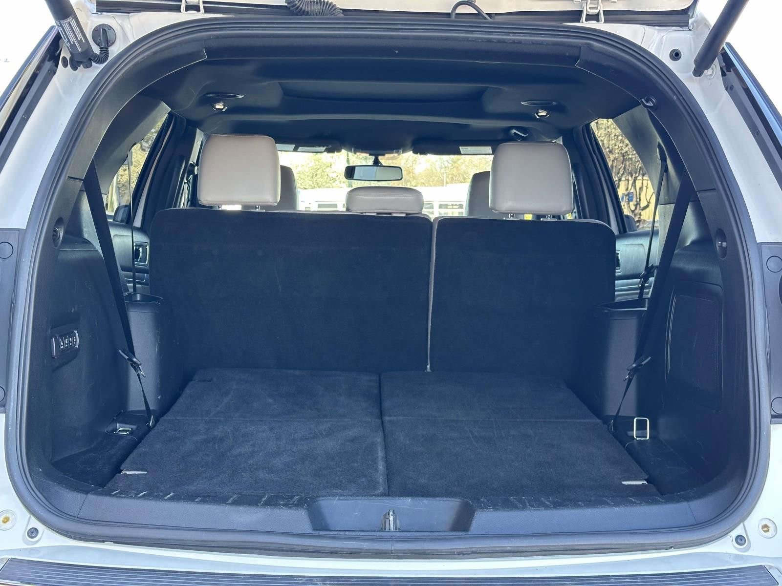 Used 2019 Ford Explorer Limited AWD/4WD image 12