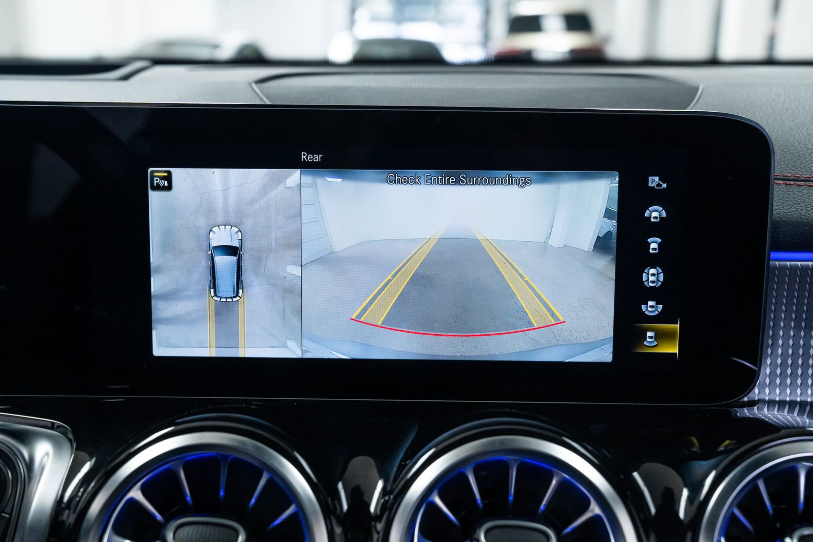 Used 2023 Mercedes-Benz EQB 350 4MATIC SUV image 13