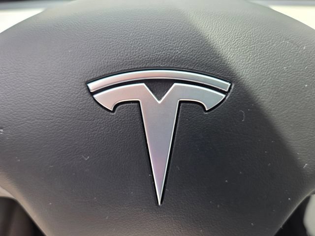 Used 2024 Tesla Model Y Performance AWD/4WD image 40