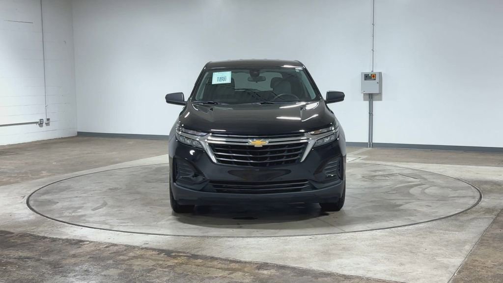 Used 2022 Chevrolet Equinox LS FWD image 3