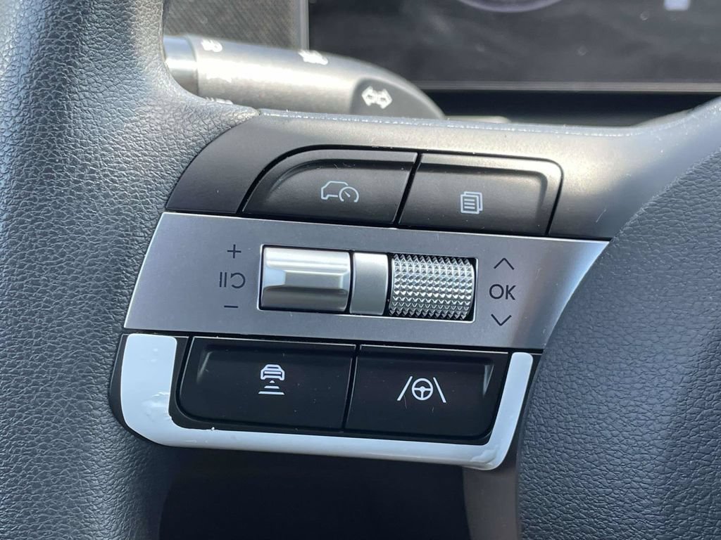 Certified 2026 Hyundai Tucson SE FWD image 24