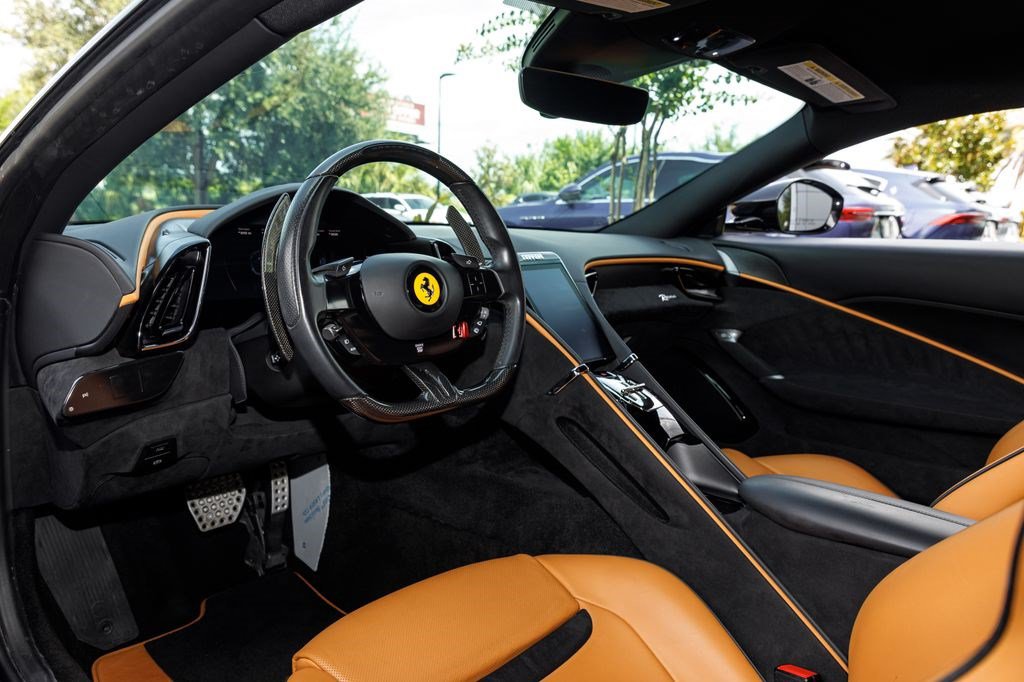 Used 2022 Ferrari Roma RWD image 26