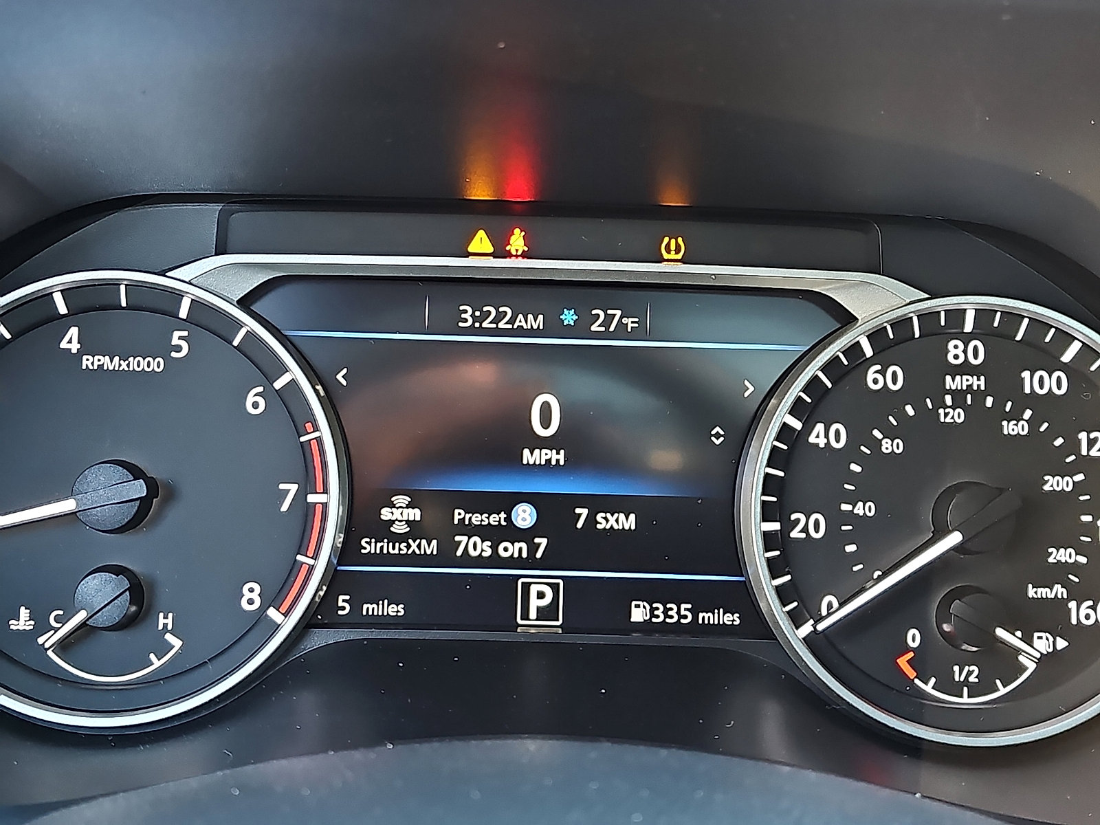 Used 2025 Nissan Sentra SR w/ SR Premium Package image 21