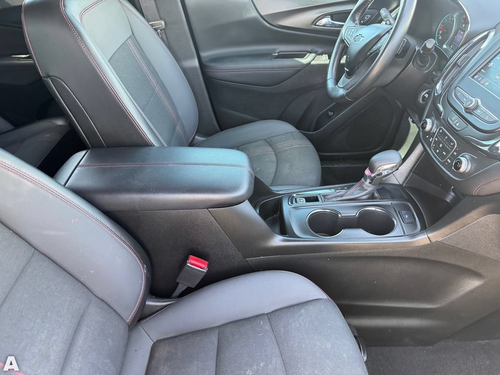 Used 2022 Chevrolet Equinox RS FWD image 16