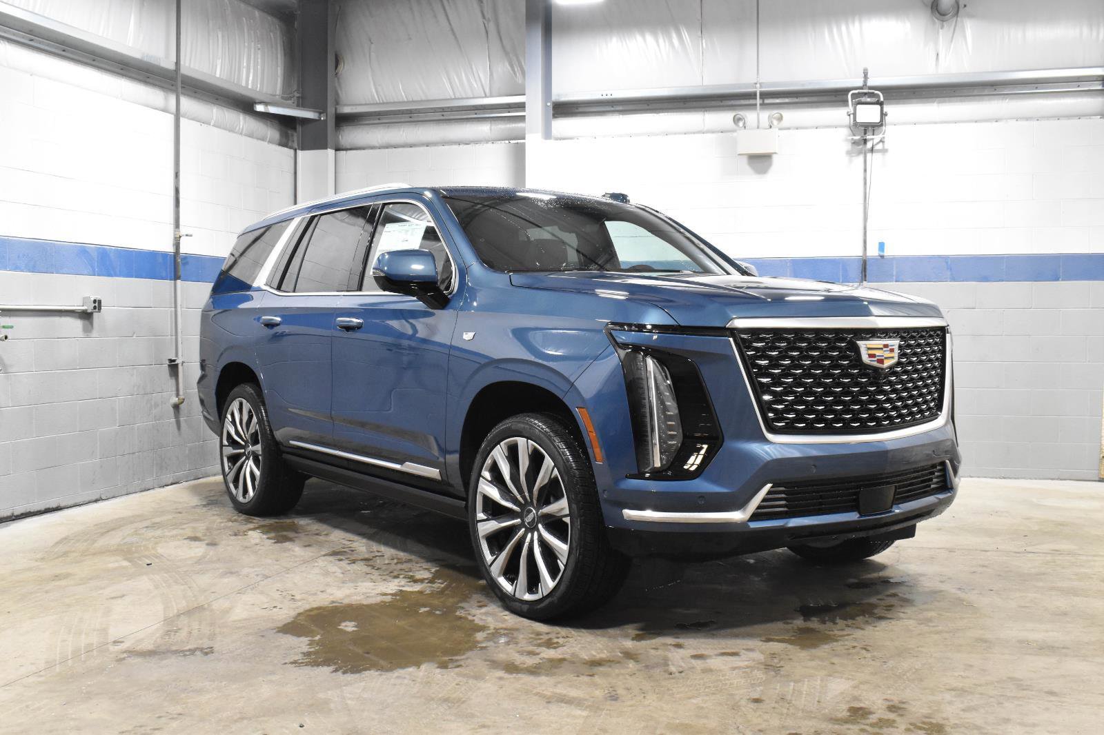 New 2026 Cadillac Escalade Luxury w/ Touring Package image 19