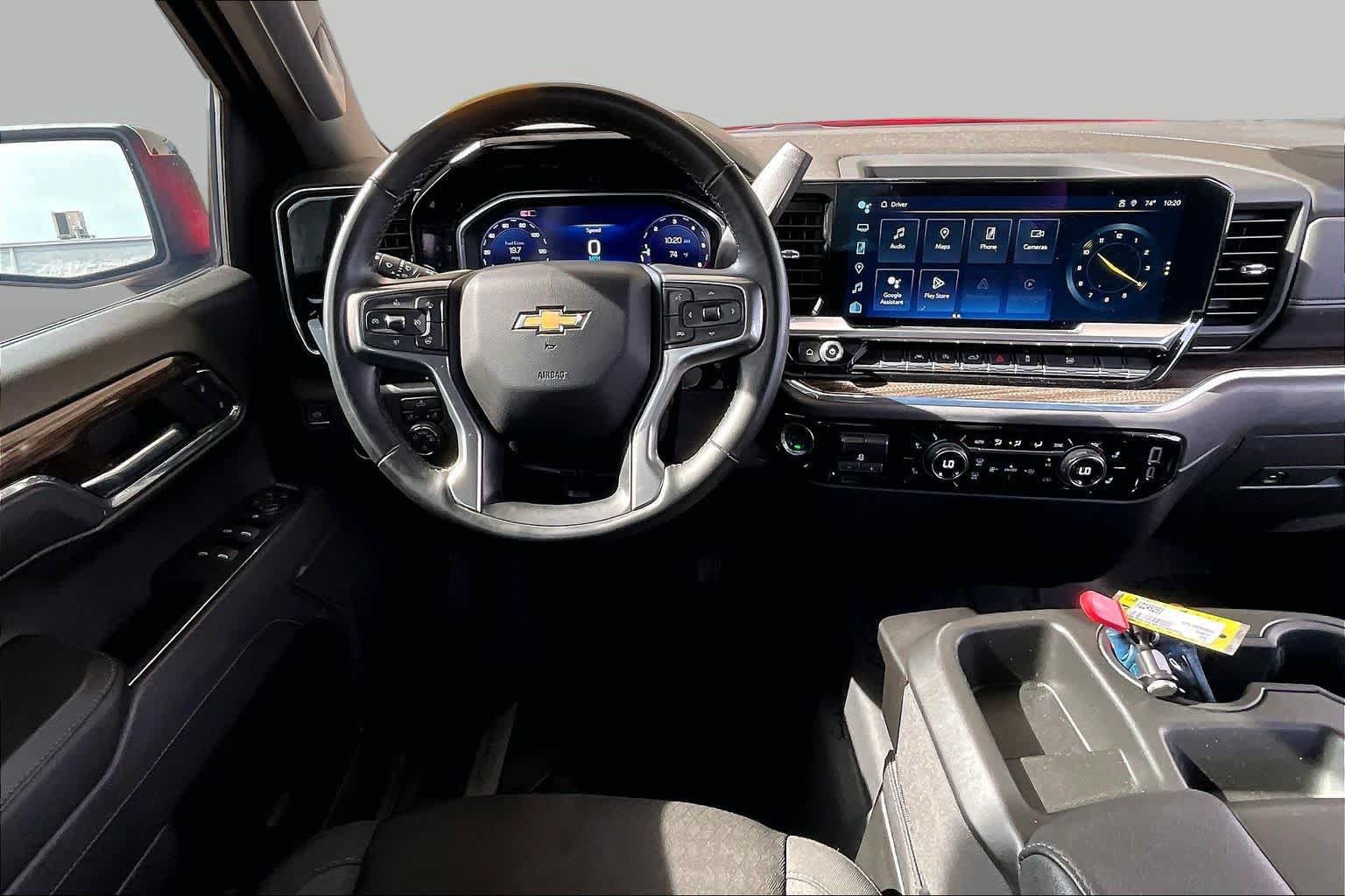 Used 2024 Chevrolet Silverado 1500 LT w/ Protection Package RWD image 6