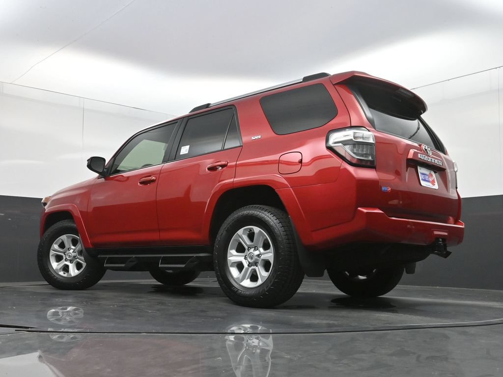 Used 2022 Toyota 4Runner SR5 RWD image 29
