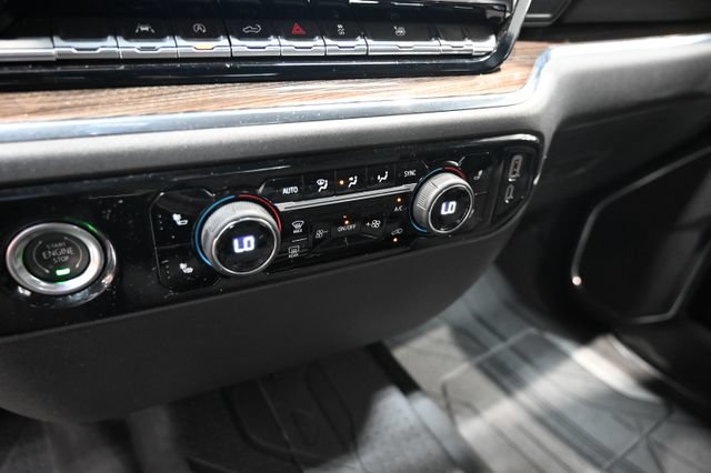 Used 2023 Chevrolet Silverado 1500 LT AWD/4WD image 18