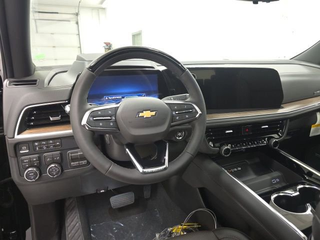 New 2026 Chevrolet Suburban High Country image 11