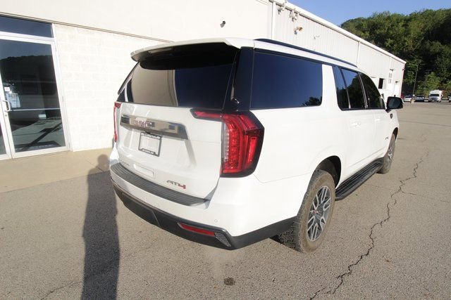 Used 2023 GMC Yukon XL AT4 w/ Technology Package image 19