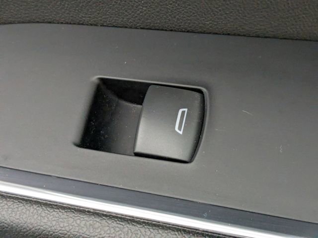 Used 2024 Chevrolet Silverado 1500 LT image 35