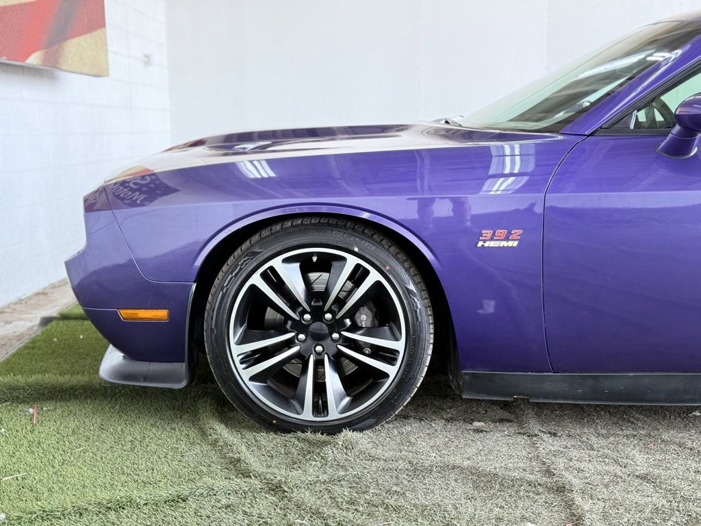 Used 2013 Dodge Challenger SRT8 Core image 13