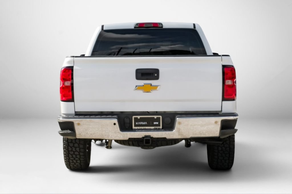 Used 2018 Chevrolet Silverado 1500 W/T w/ Trailering Package AWD/4WD image 7