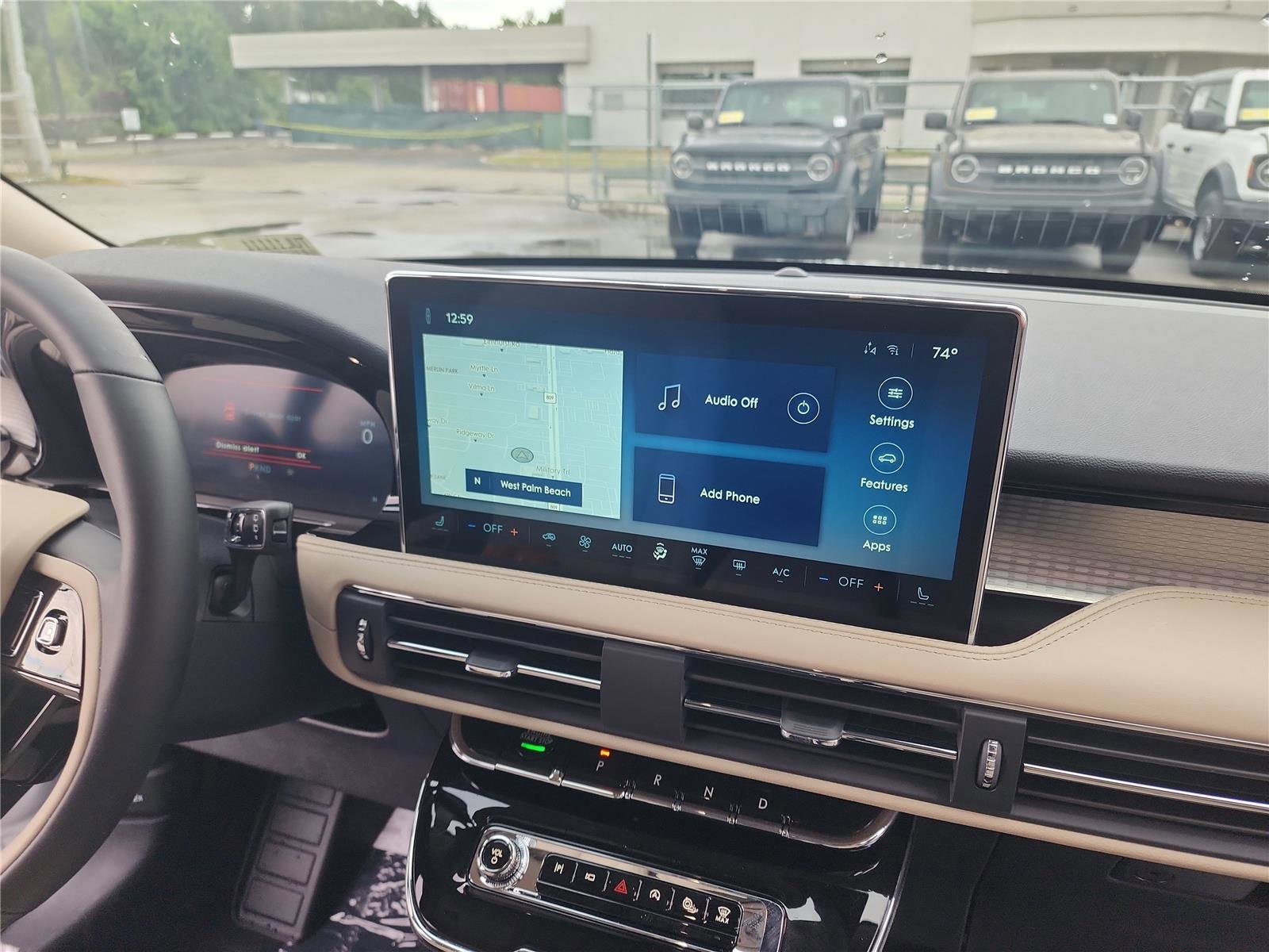 New 2026 Lincoln Corsair Premiere image 25