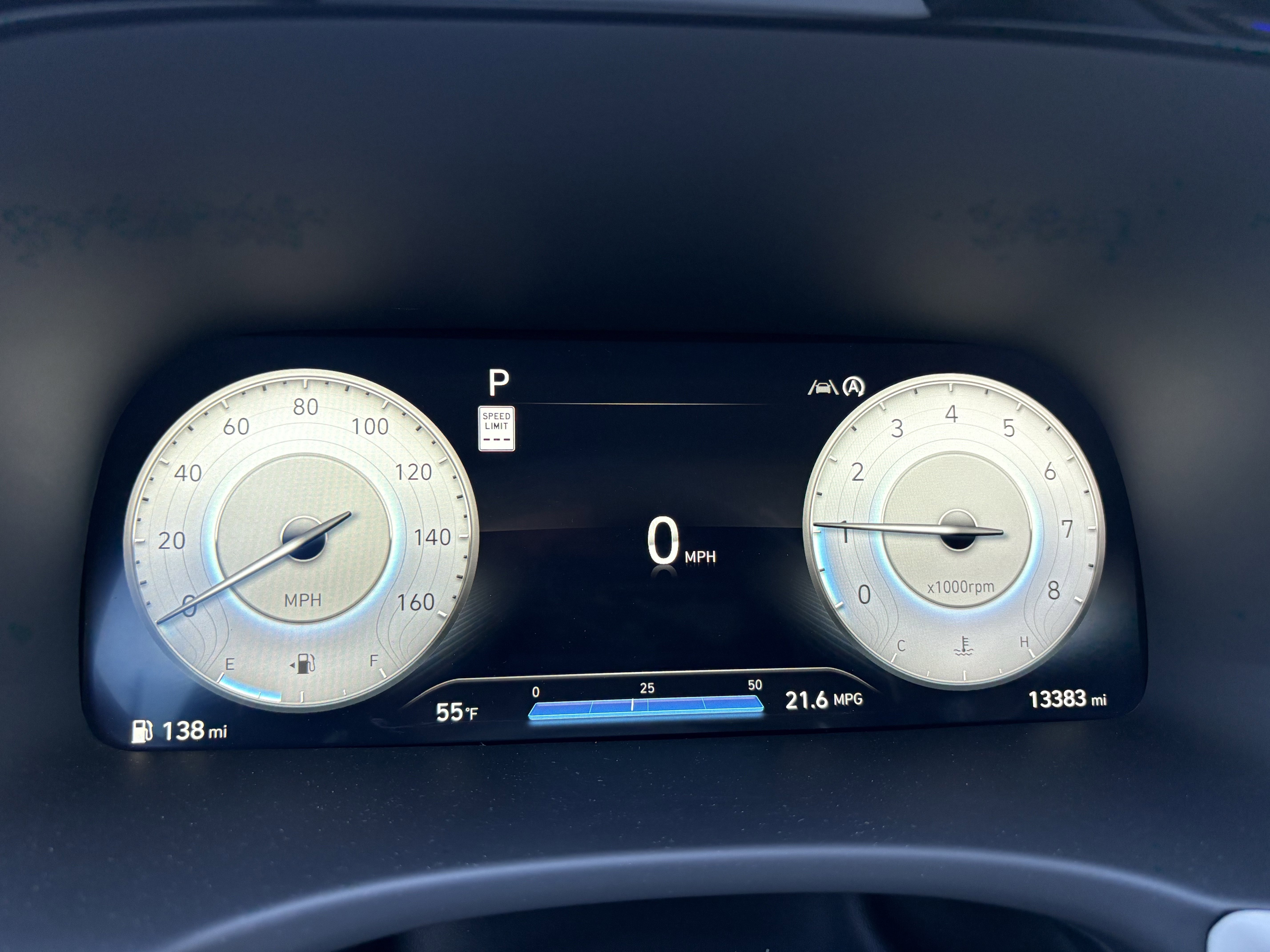 Used 2024 Hyundai Palisade Calligraphy image 12