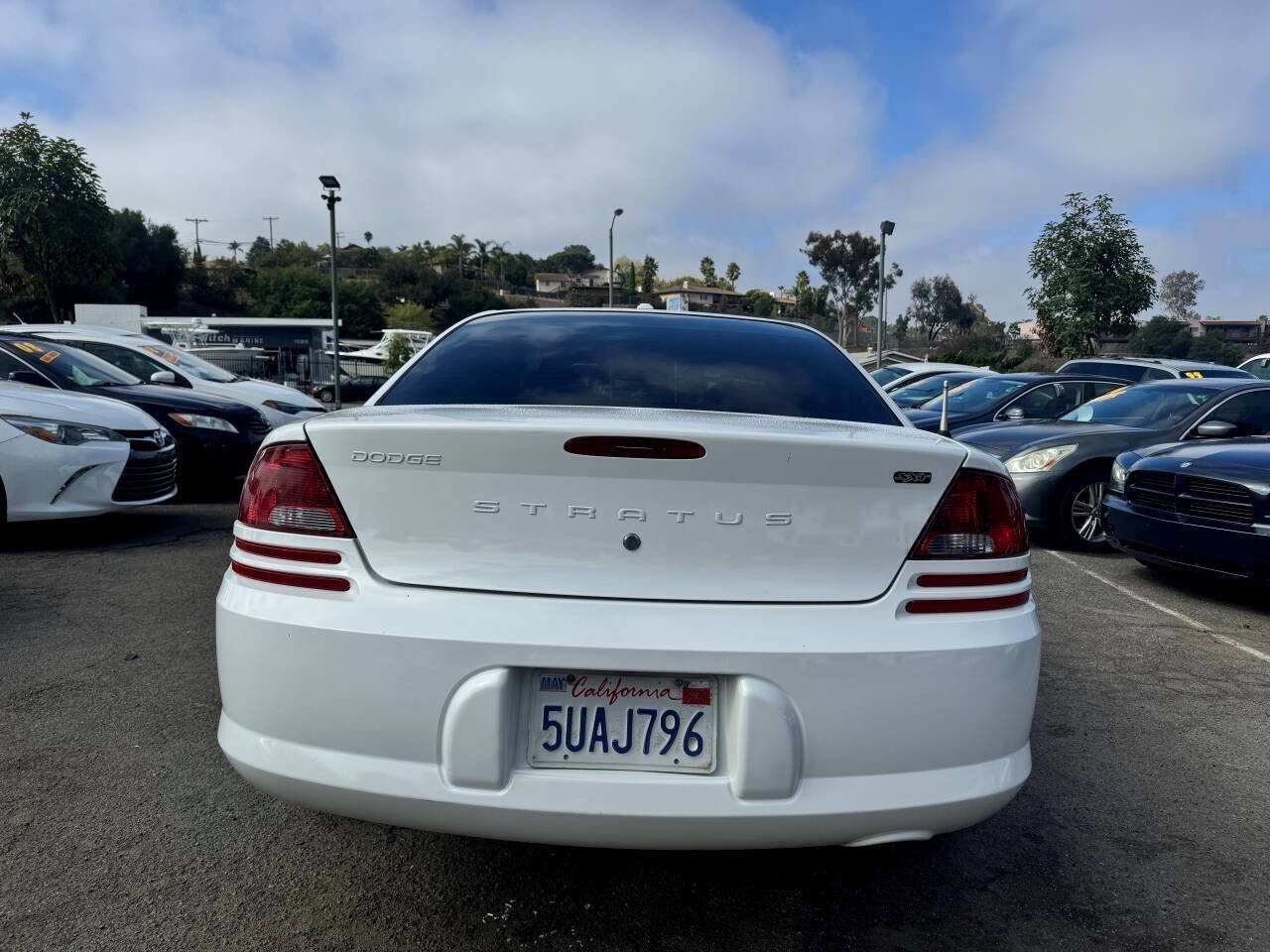 Used 2006 Dodge Stratus SXT image 5