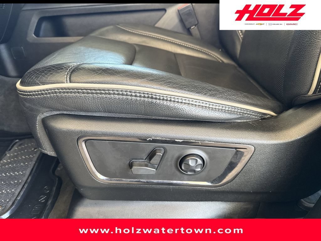 Used 2022 RAM 1500 Limited AWD/4WD image 14
