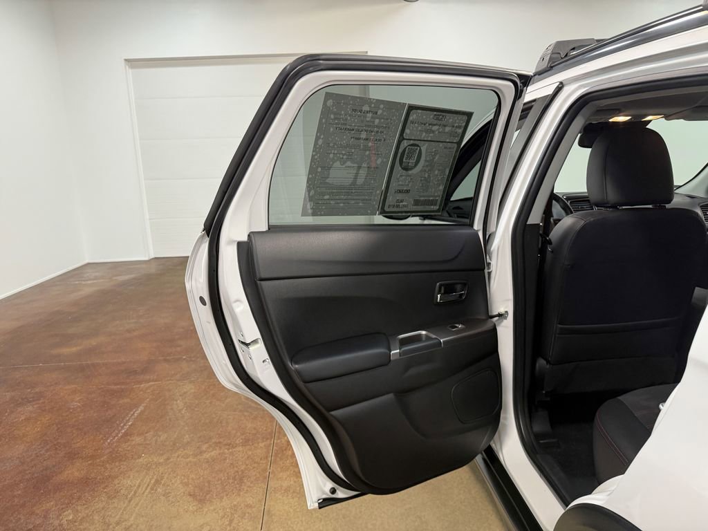 Used 2019 Mitsubishi Outlander Sport GT image 44