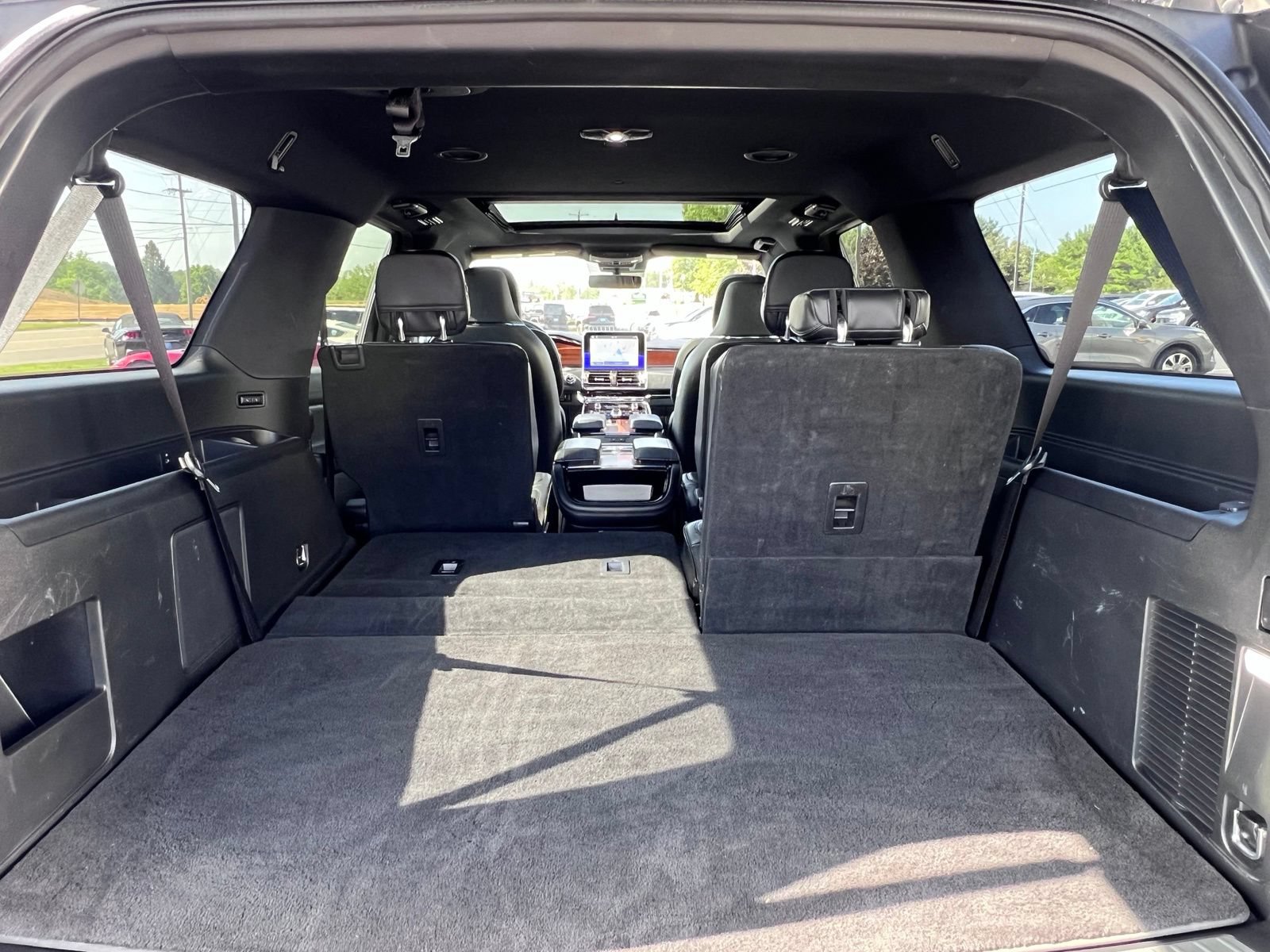 Used 2019 Lincoln Navigator L Reserve AWD/4WD image 70