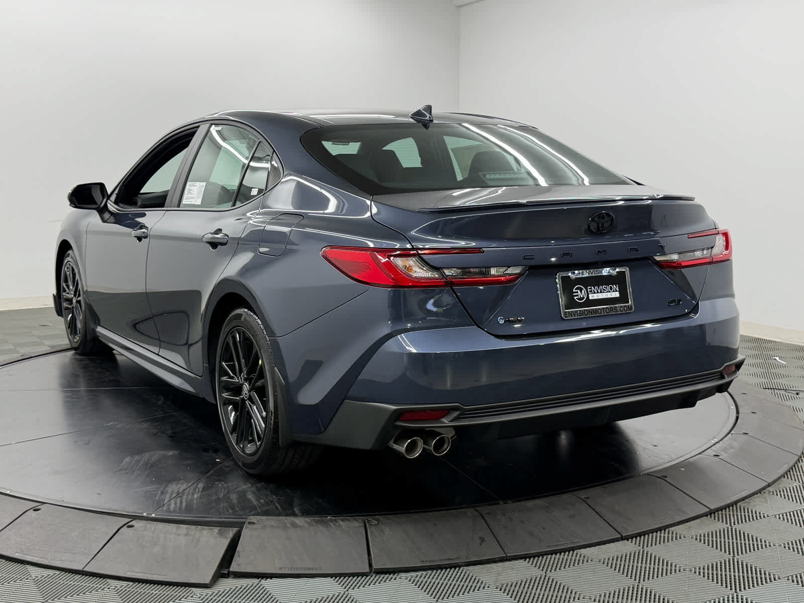 New 2026 Toyota Camry SE FWD image 10
