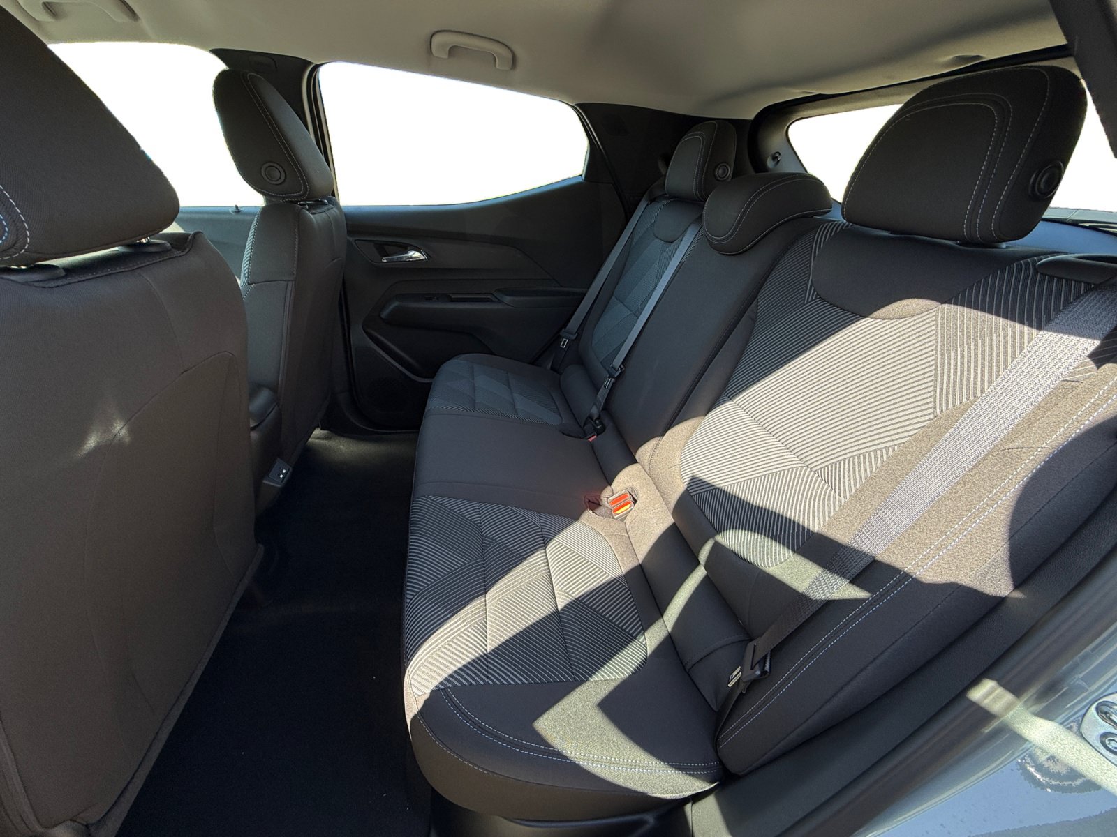 New 2027 Chevrolet Bolt LT w/ Comfort Package FWD image 16