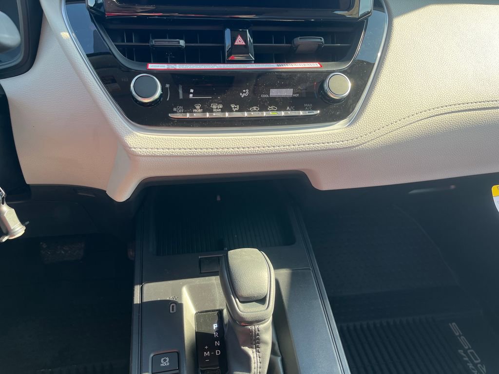 New 2026 Toyota Corolla Cross L image 18