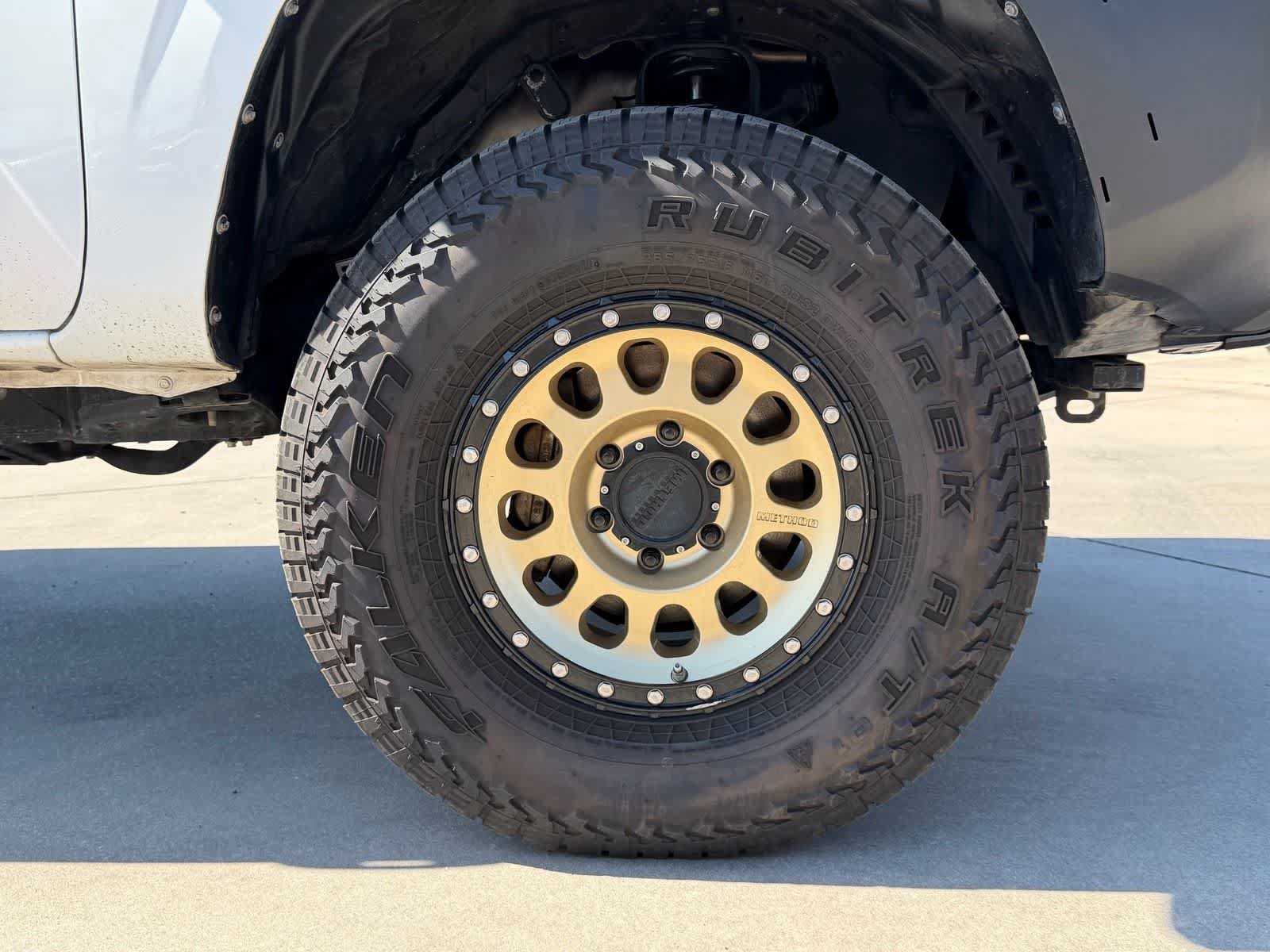 Used 2019 Toyota Tacoma SR RWD image 10