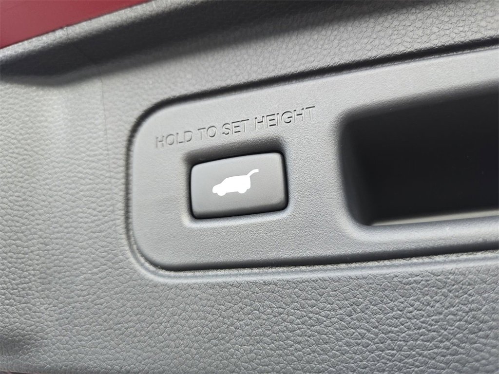 New 2025 Honda Pilot Touring image 24