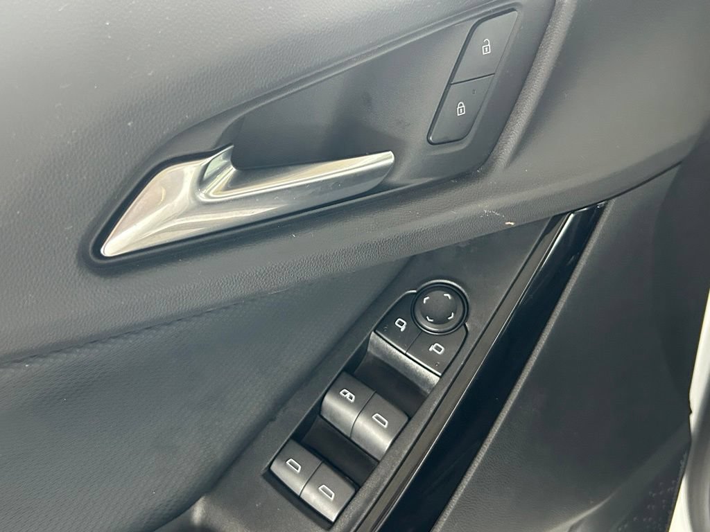 Used 2025 Chevrolet Equinox LT FWD image 18