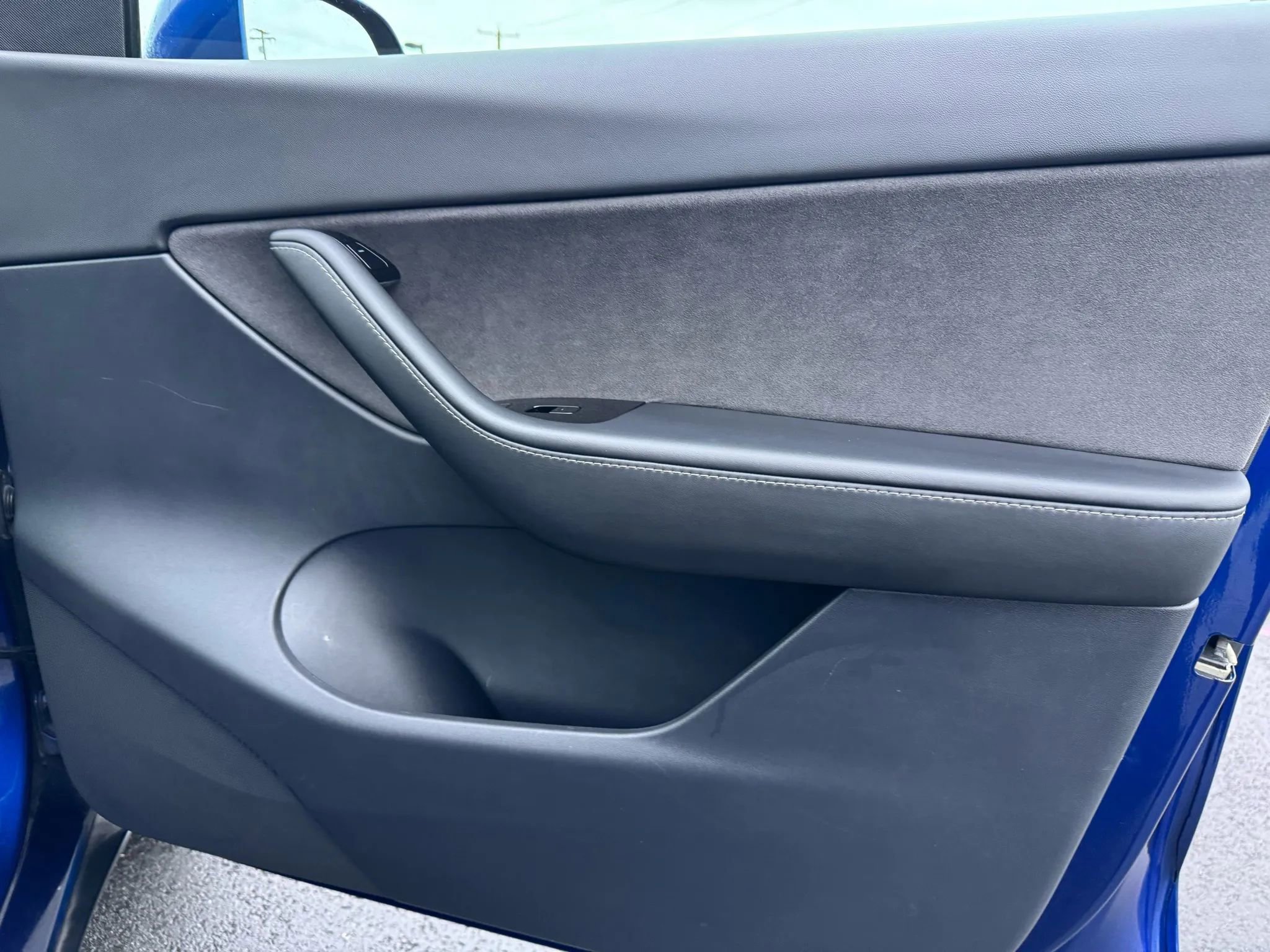 Used 2020 Tesla Model Y Long Range image 42