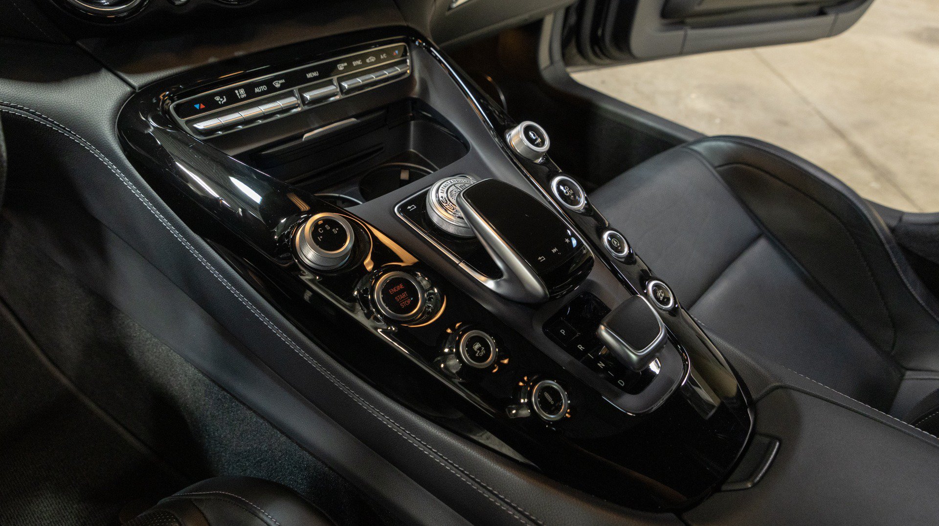 Used 2019 Mercedes-Benz AMG GT Coupe image 55
