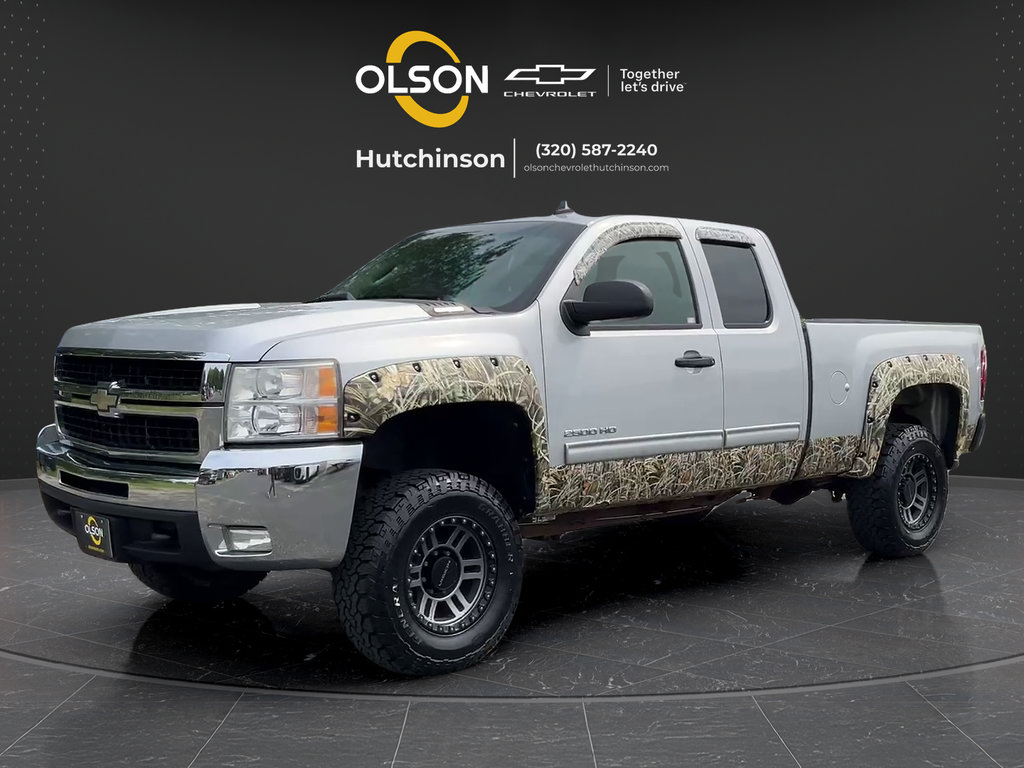 Used 2010 Chevrolet Silverado 2500 LT w/ Interior Plus Package AWD/4WD image 1
