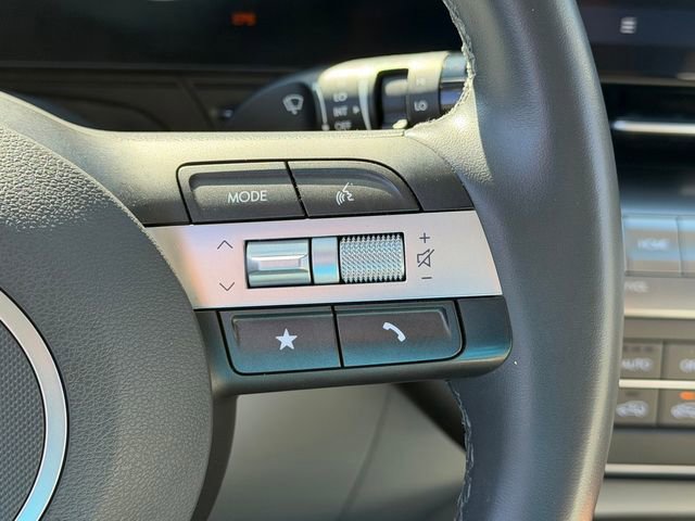Used 2024 Hyundai Kona SEL FWD image 16