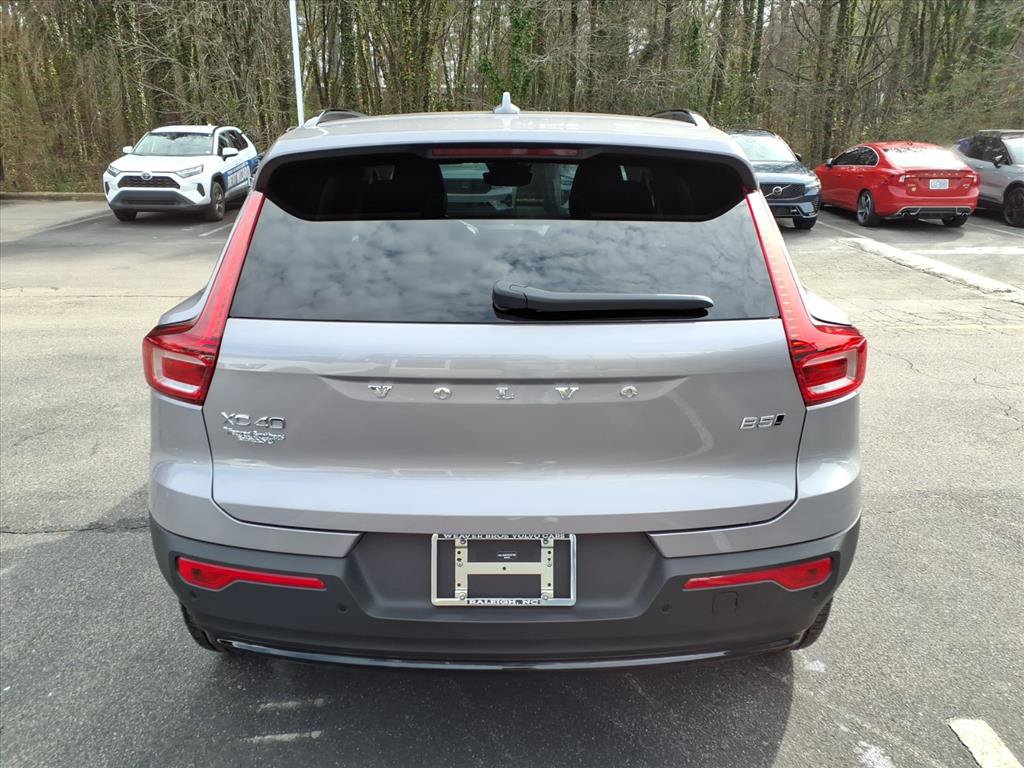 New 2026 Volvo XC40 B5 Plus w/ Protection Package Premier AWD/4WD image 4
