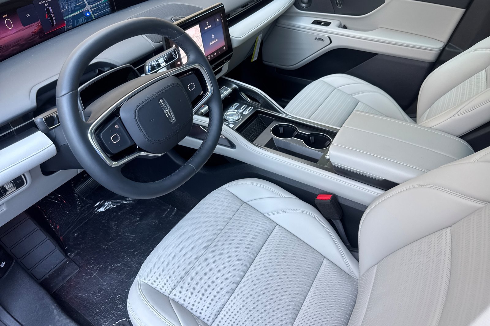 New 2026 Lincoln Nautilus Reserve AWD/4WD image 7