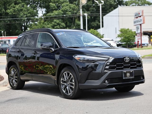 Used 2026 Toyota Corolla Cross XLE FWD image 13