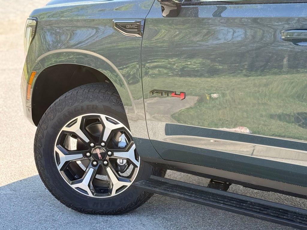 New 2026 GMC Yukon AT4 image 8