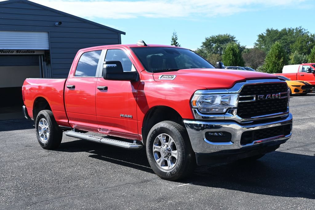 Used 2024 RAM 2500 Big Horn w/ Safety Group AWD/4WD image 3