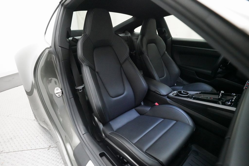 Used 2020 Porsche 911 Carrera 4 image 29